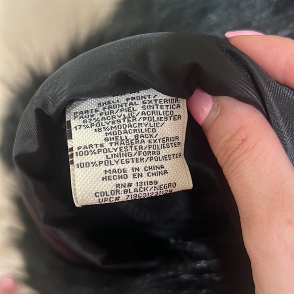 Fur vest - Picture 3 of 4